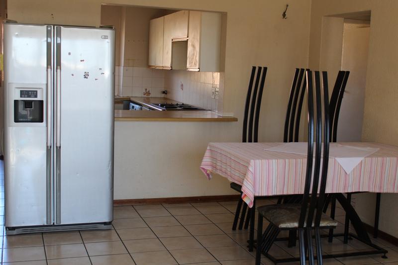 To Let 2 Bedroom Property for Rent in Randburg Central Gauteng