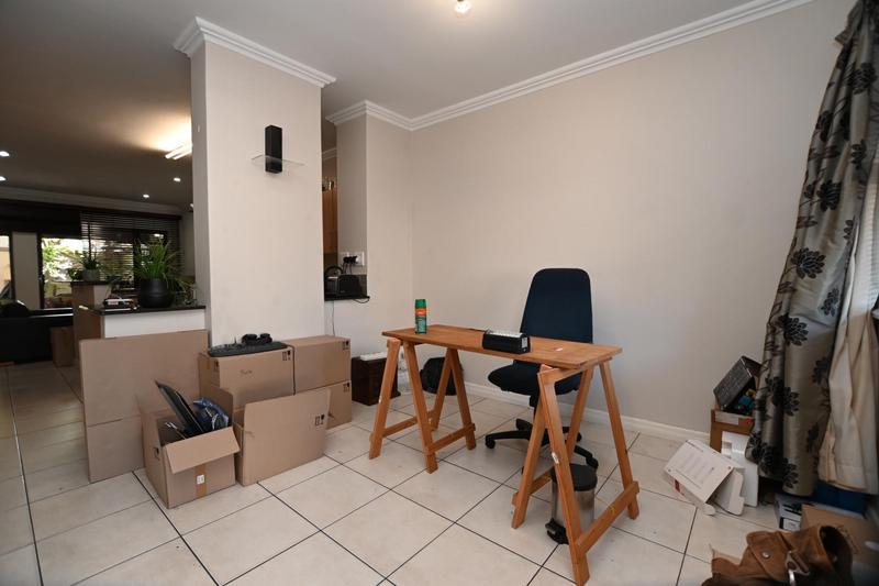 2 Bedroom Property for Sale in Rivonia Gauteng