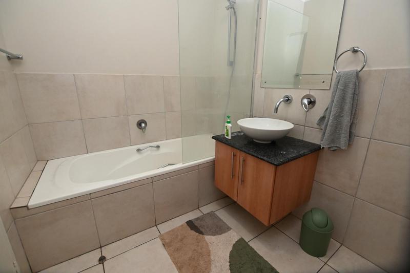 2 Bedroom Property for Sale in Rivonia Gauteng