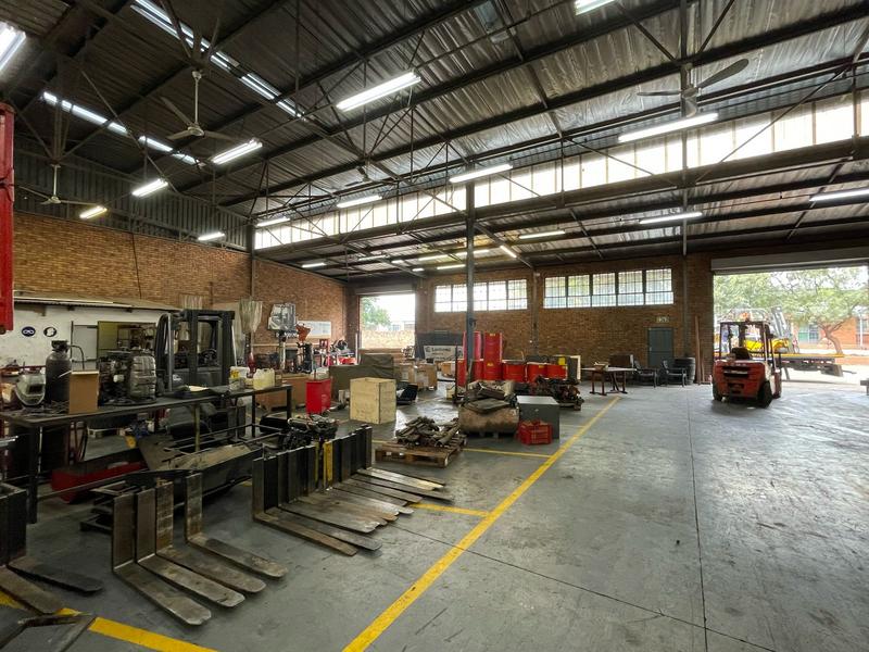 To Let commercial Property for Rent in Hennopspark Gauteng