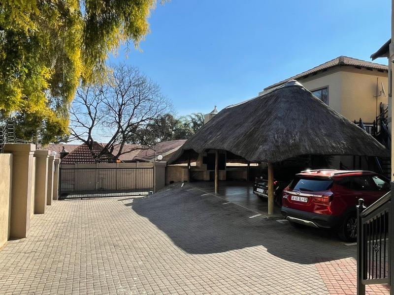 Commercial Property for Sale in Rooihuiskraal Gauteng