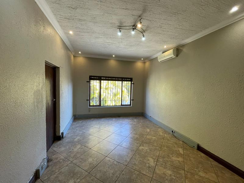Commercial Property for Sale in Rooihuiskraal Gauteng