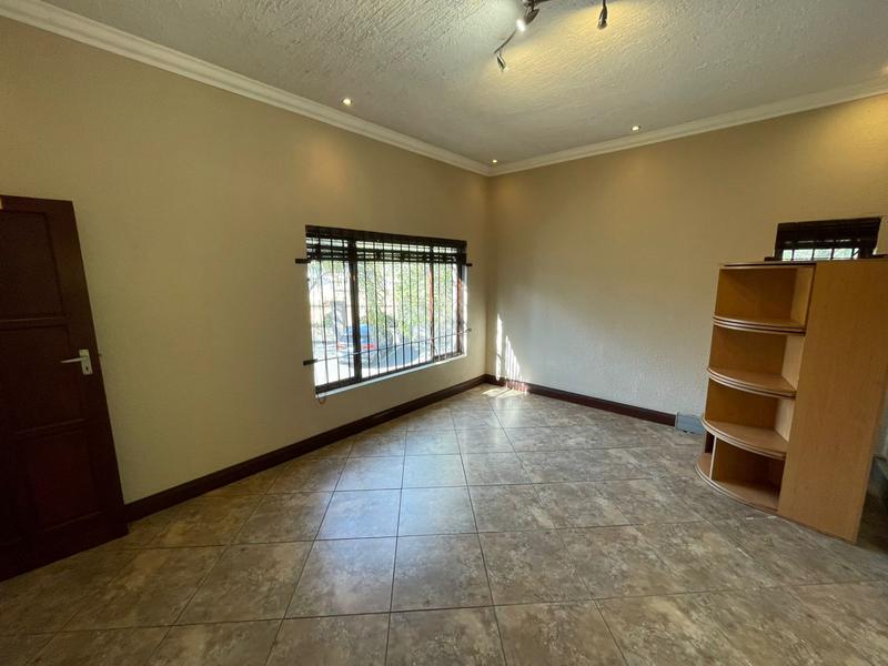 Commercial Property for Sale in Rooihuiskraal Gauteng