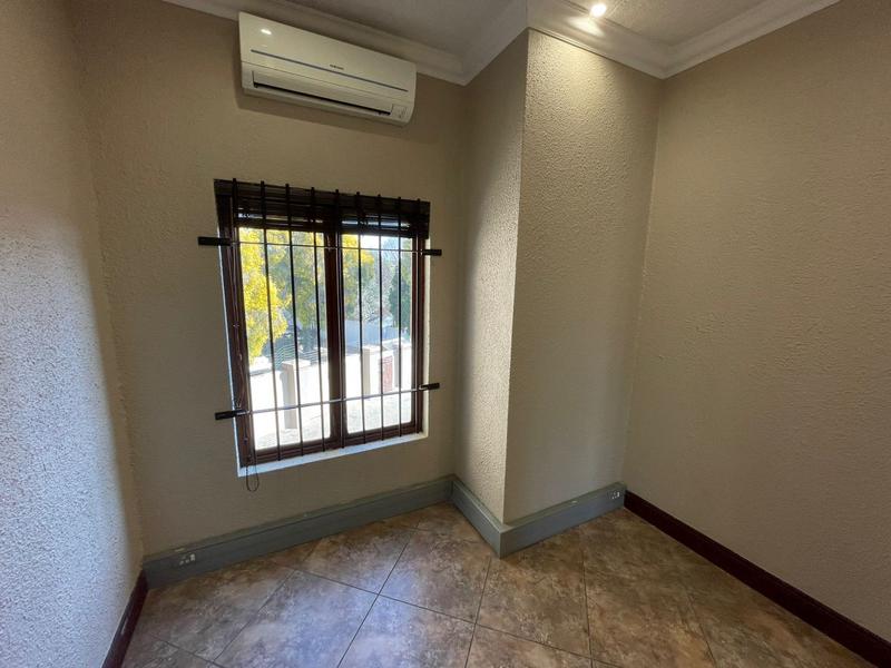 Commercial Property for Sale in Rooihuiskraal Gauteng