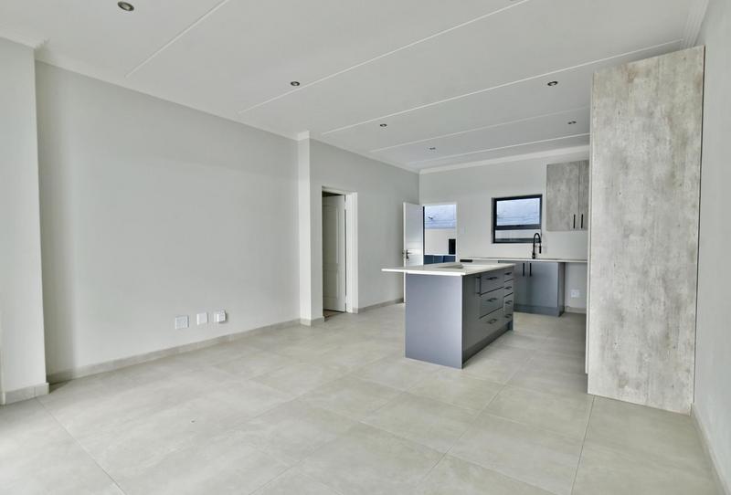 2 Bedroom Property for Sale in Bryanston Gauteng
