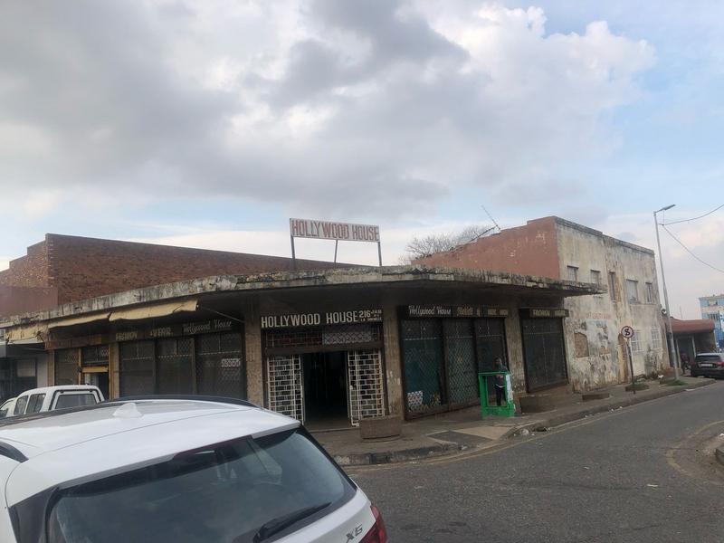 5 Bedroom Property for Sale in La Rochelle Gauteng
