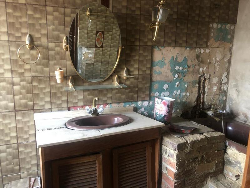 5 Bedroom Property for Sale in La Rochelle Gauteng