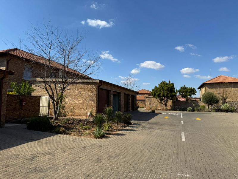 3 Bedroom Property for Sale in Annlin Gauteng