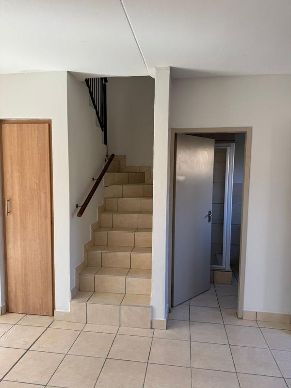 3 Bedroom Property for Sale in Annlin Gauteng