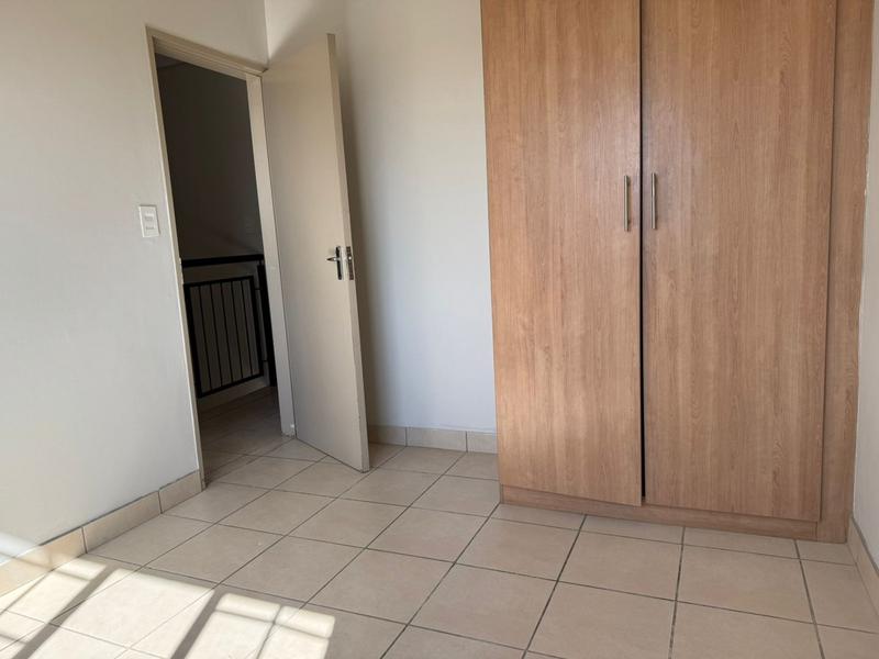 3 Bedroom Property for Sale in Annlin Gauteng