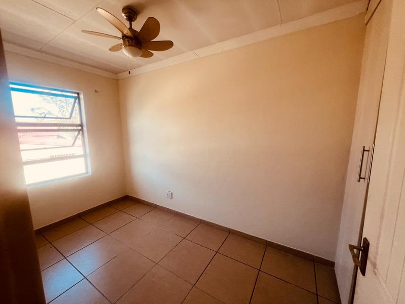 2 Bedroom Property for Sale in Gezina Gauteng