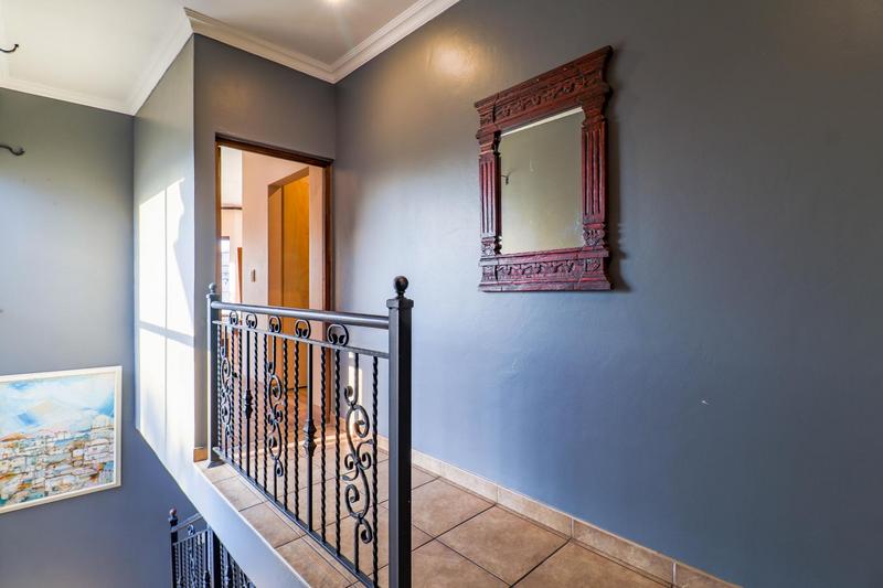 5 Bedroom Property for Sale in Midstream Estate Gauteng