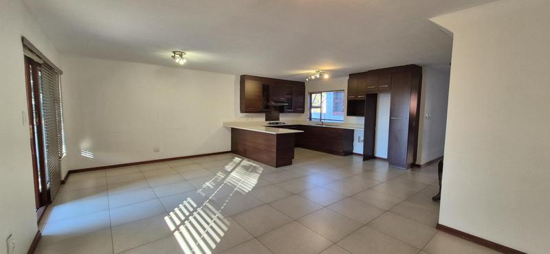 3 Bedroom Property for Sale in Candlewoods Country Estate Gauteng