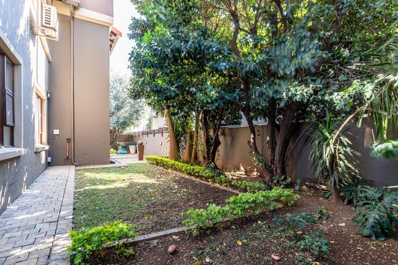3 Bedroom Property for Sale in Ruimsig Gauteng