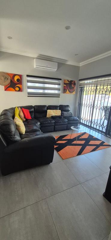 To Let 3 Bedroom Property for Rent in Roosevelt Park Gauteng