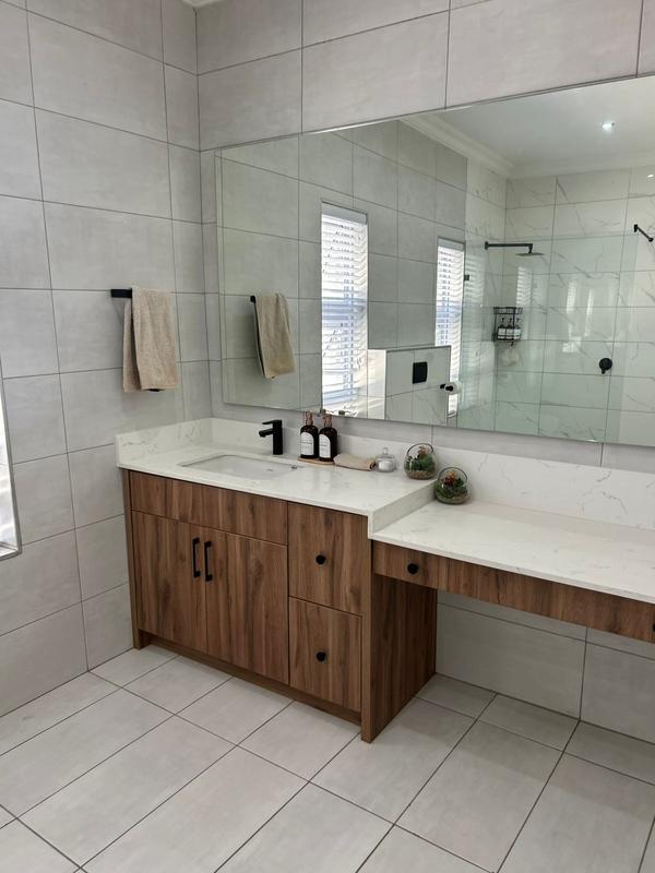 5 Bedroom Property for Sale in Centurion Gauteng