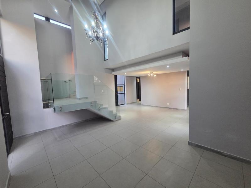 To Let 3 Bedroom Property for Rent in Raslouw Gauteng