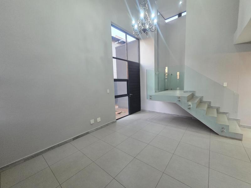 To Let 3 Bedroom Property for Rent in Raslouw Gauteng