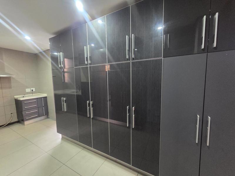 To Let 3 Bedroom Property for Rent in Raslouw Gauteng