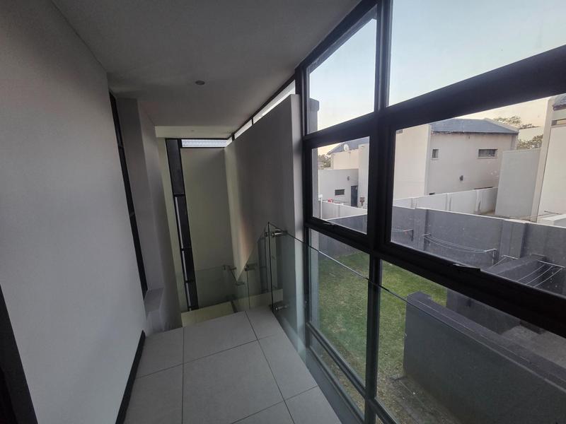 To Let 3 Bedroom Property for Rent in Raslouw Gauteng
