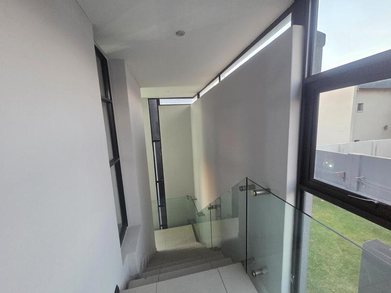To Let 3 Bedroom Property for Rent in Raslouw Gauteng