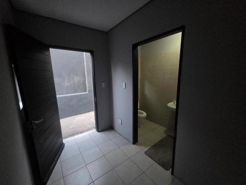 To Let 3 Bedroom Property for Rent in Raslouw Gauteng