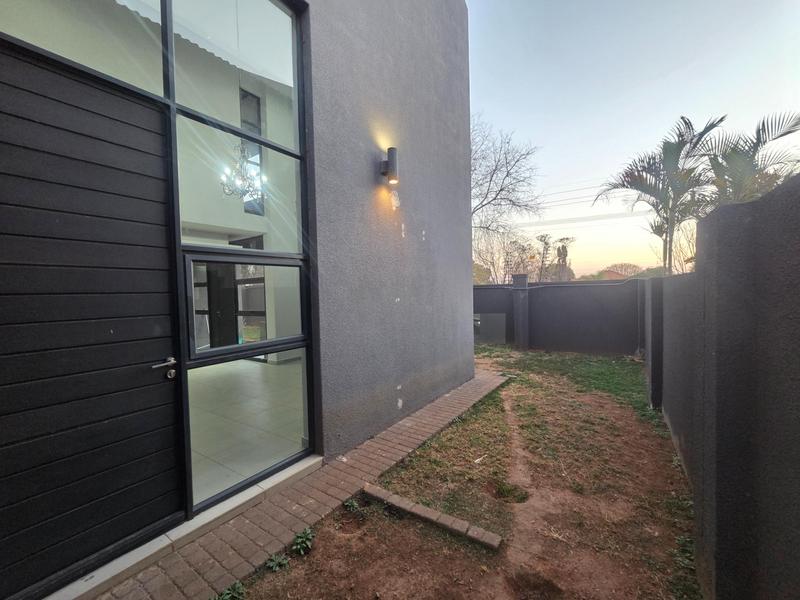 To Let 3 Bedroom Property for Rent in Raslouw Gauteng