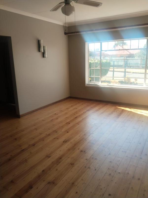 To Let 3 Bedroom Property for Rent in Homestead Gauteng
