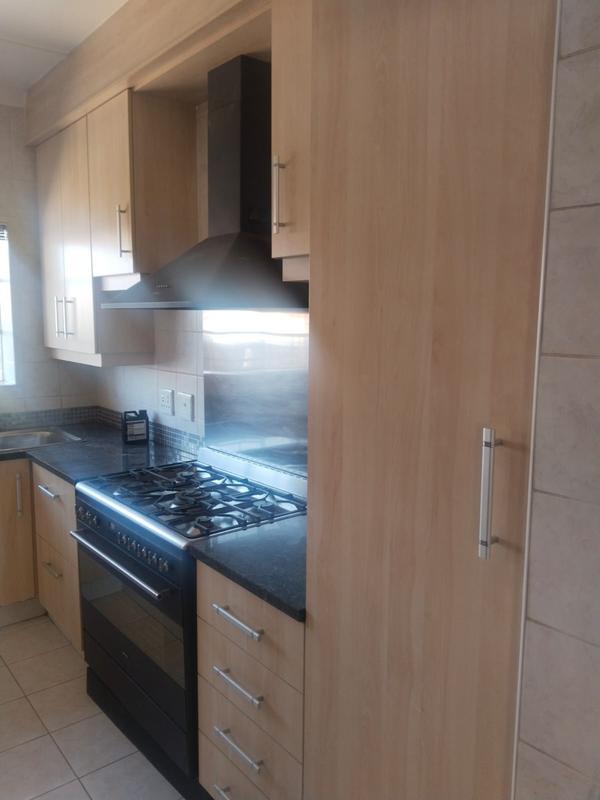To Let 3 Bedroom Property for Rent in Homestead Gauteng