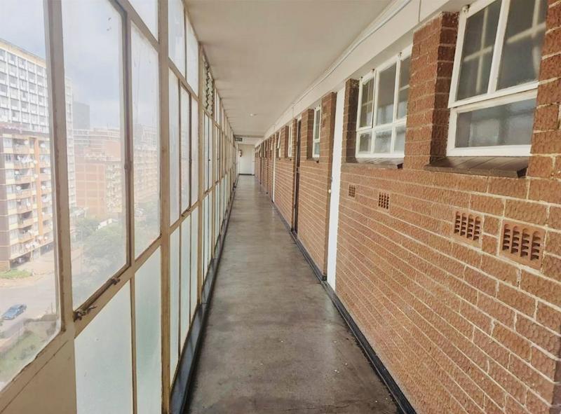 2 Bedroom Property for Sale in Berea Gauteng