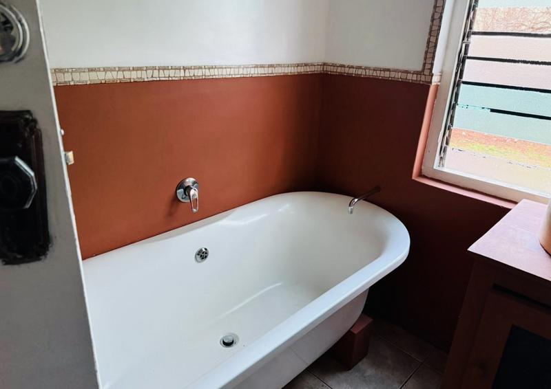 2 Bedroom Property for Sale in Observatory Gauteng