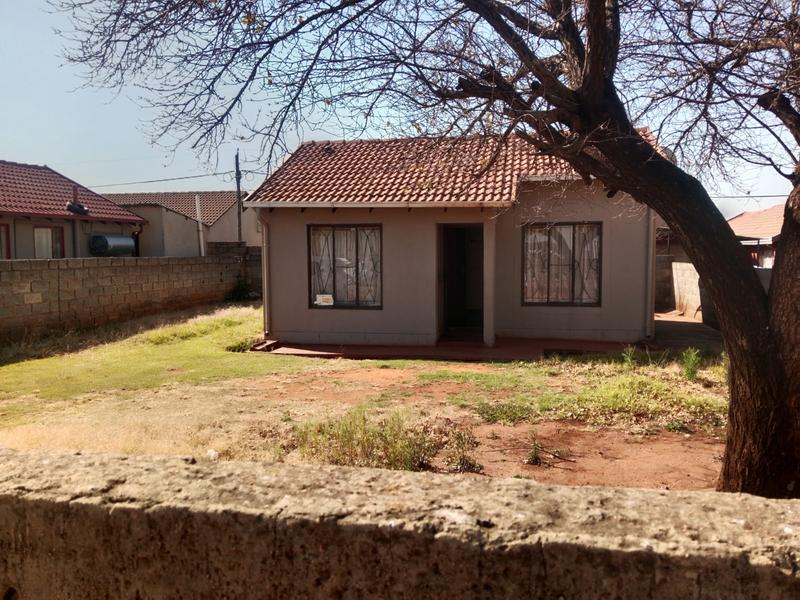 To Let 2 Bedroom Property for Rent in Vosloorus Gauteng