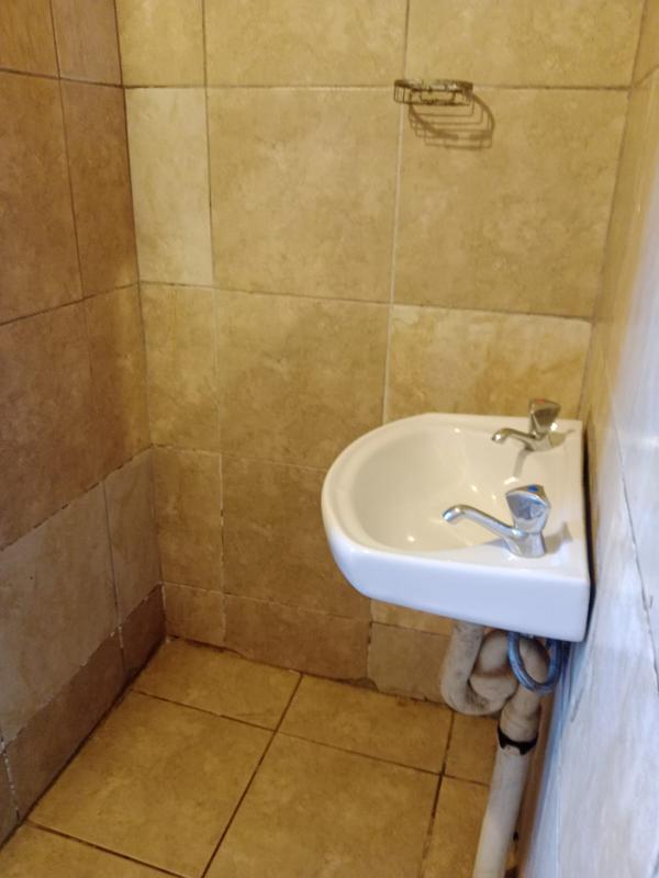 To Let 2 Bedroom Property for Rent in Vosloorus Gauteng