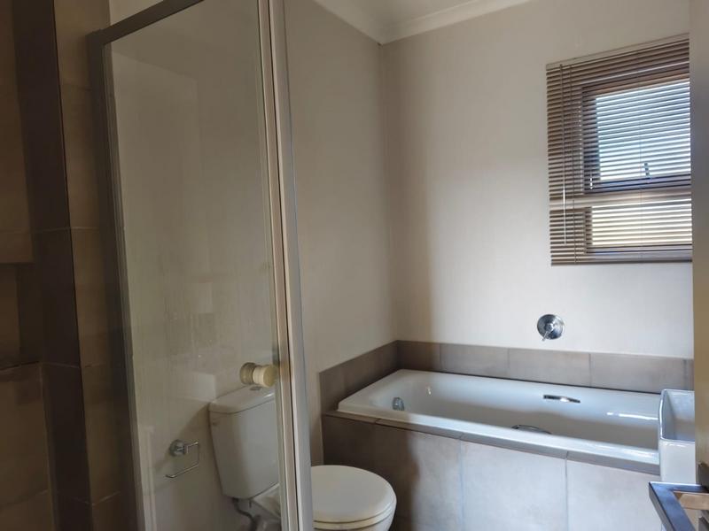 To Let 0 Bedroom Property for Rent in Beverley Gauteng