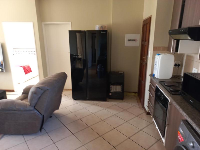 To Let 3 Bedroom Property for Rent in Monavoni Gauteng