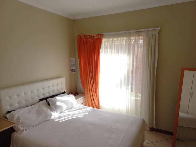 To Let 3 Bedroom Property for Rent in Monavoni Gauteng