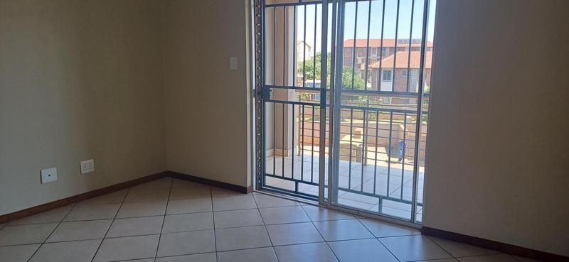 To Let 2 Bedroom Property for Rent in Stone Ridge Gauteng