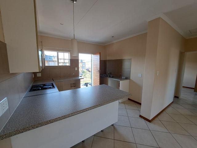 To Let 2 Bedroom Property for Rent in Stone Ridge Gauteng