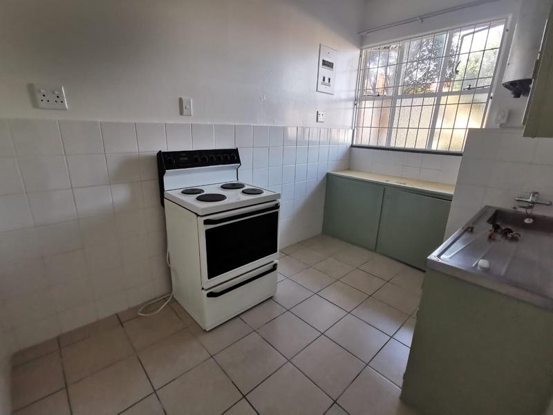 To Let 1 Bedroom Property for Rent in Casseldale Gauteng