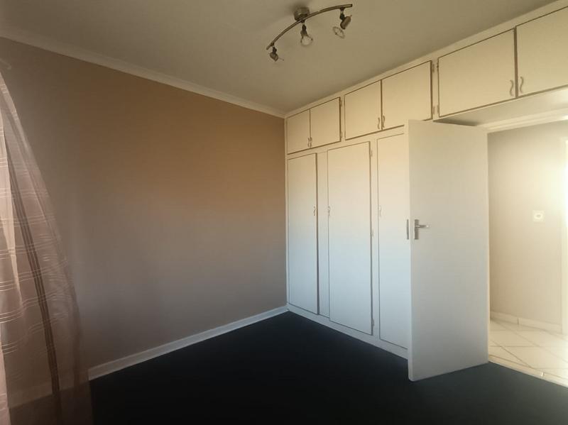 To Let 3 Bedroom Property for Rent in Strubenvale Gauteng