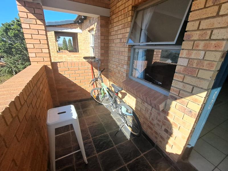 2 Bedroom Property for Sale in Heuweloord Gauteng
