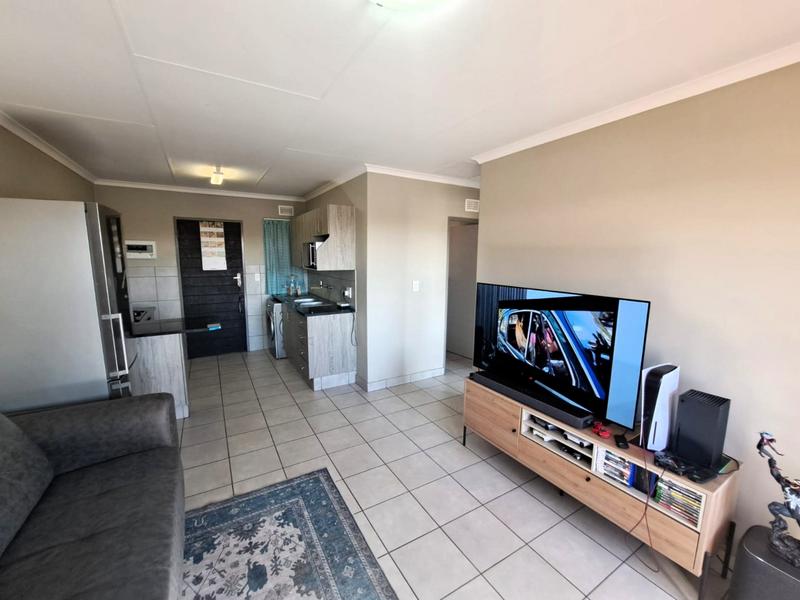 2 Bedroom Property for Sale in Heuweloord Gauteng
