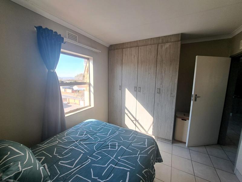 2 Bedroom Property for Sale in Heuweloord Gauteng
