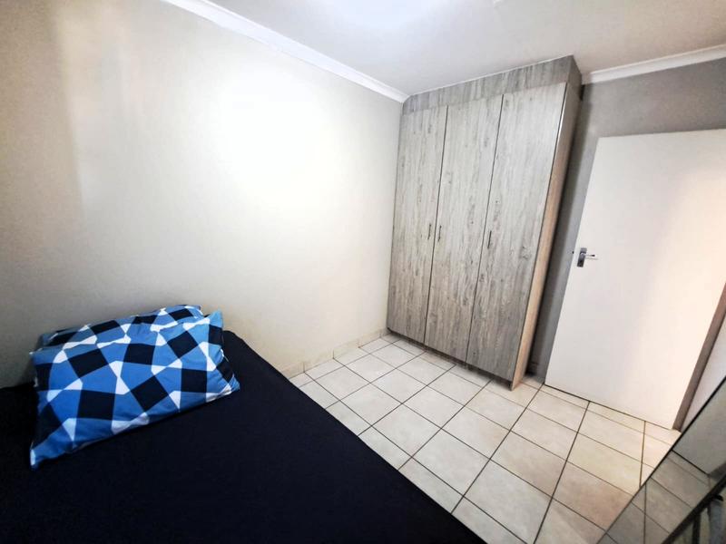 2 Bedroom Property for Sale in Heuweloord Gauteng