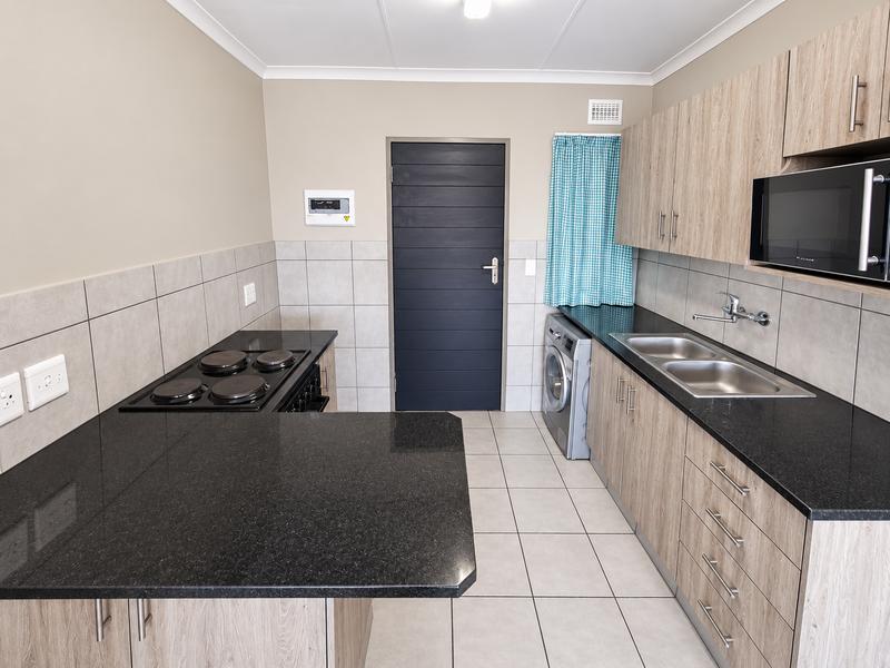 2 Bedroom Property for Sale in Heuweloord Gauteng