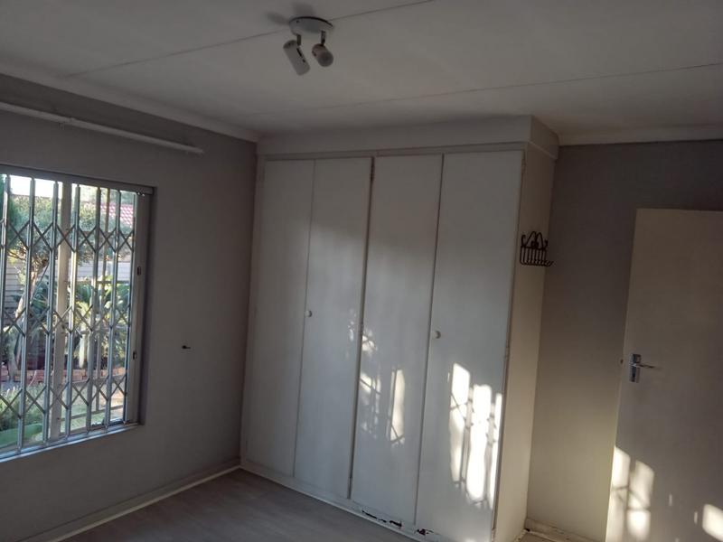 3 Bedroom Property for Sale in Rooihuiskraal North Gauteng
