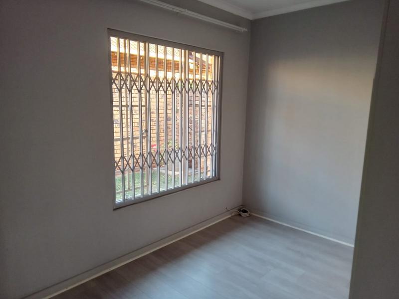 3 Bedroom Property for Sale in Rooihuiskraal North Gauteng