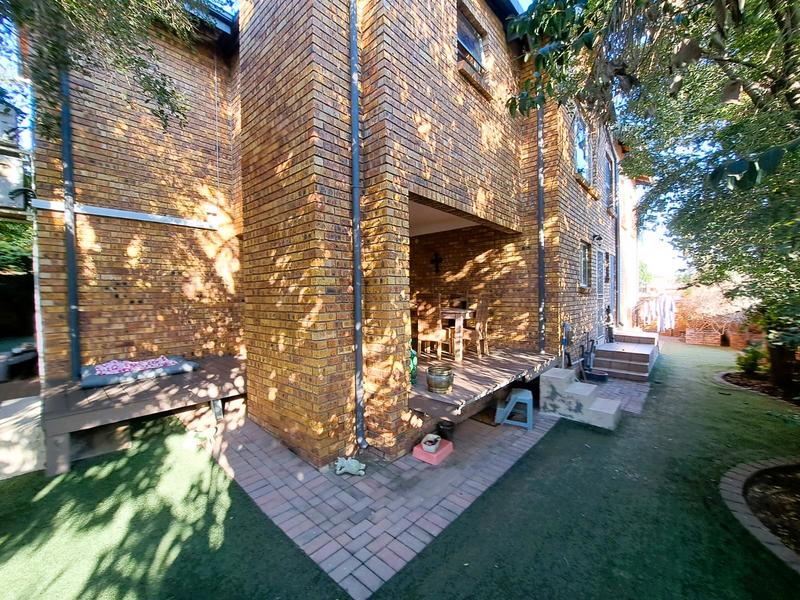 4 Bedroom Property for Sale in Amberfield Gauteng