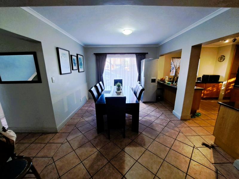 4 Bedroom Property for Sale in Amberfield Gauteng