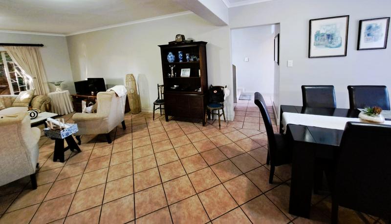 4 Bedroom Property for Sale in Amberfield Gauteng